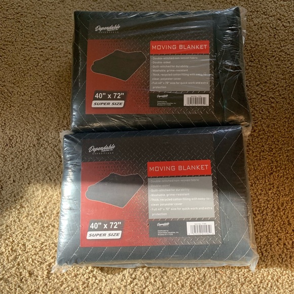 Dependable Moving Blankets 40x72” - Picture 2 of 2